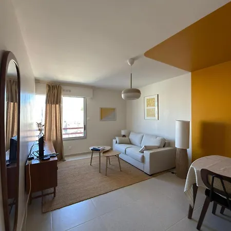 Apartamento Flat In Les Arceaux With Separate Kitchen, Bright, Quiet, Trendy, Montpellier